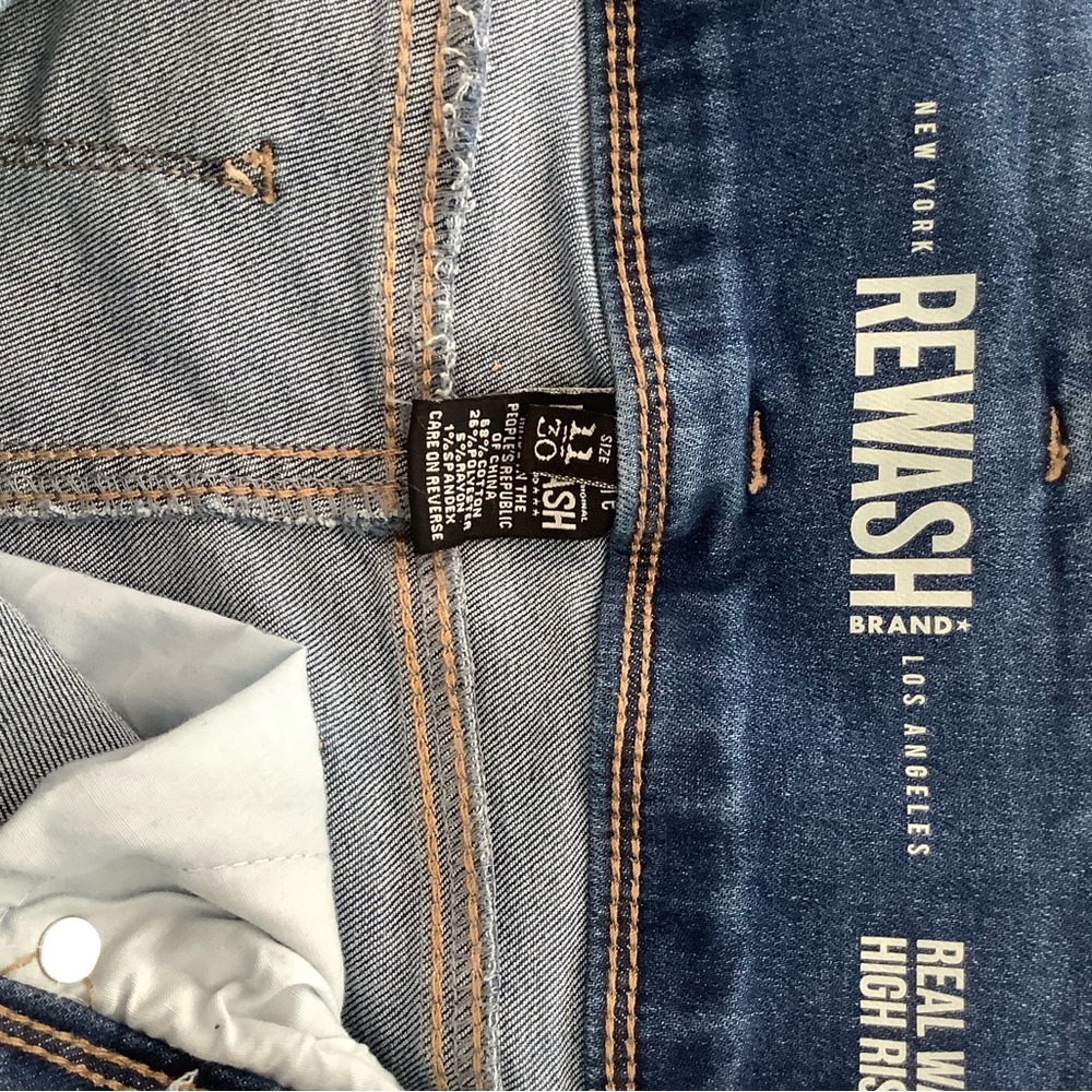 Jeans - Picture 4 of 5